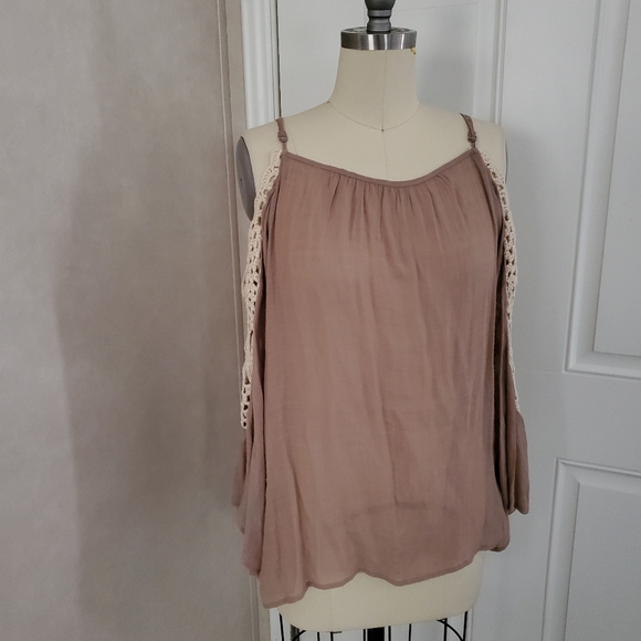 Umgee Blouse - Picture 2 of 8